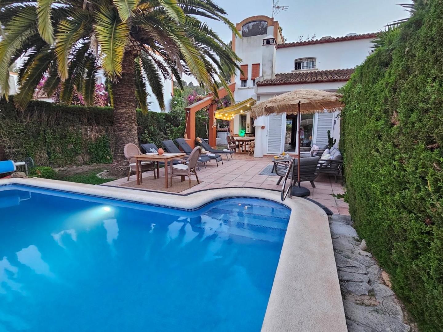 Maison Cosy Au Pied Du Golf Avec Piscine Privee Muntanya la Sella Exterior photo